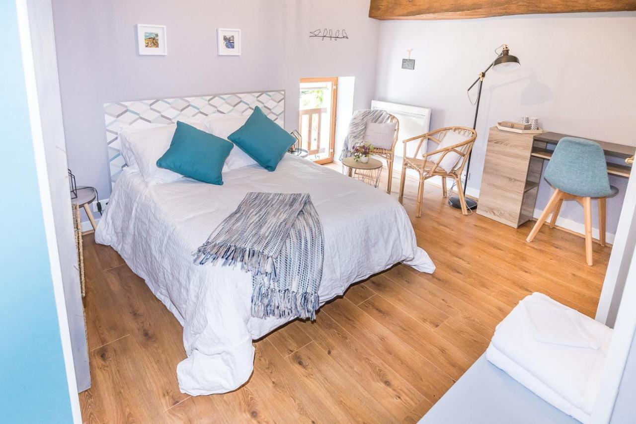 Entre Canal Et Vignes Bed & Breakfast Escolives-Sainte-Camille Exterior foto