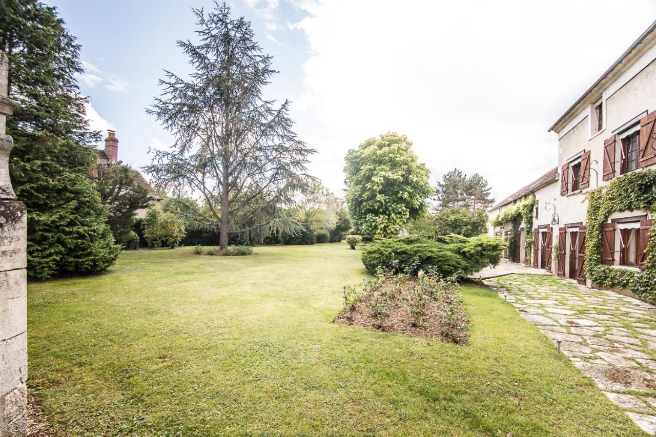 Entre Canal Et Vignes Bed & Breakfast Escolives-Sainte-Camille Exterior foto